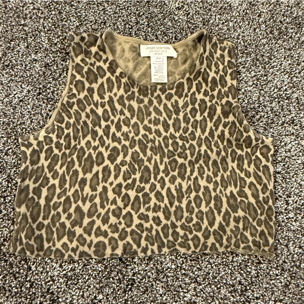 Jones New York Leopard Print Crop Top